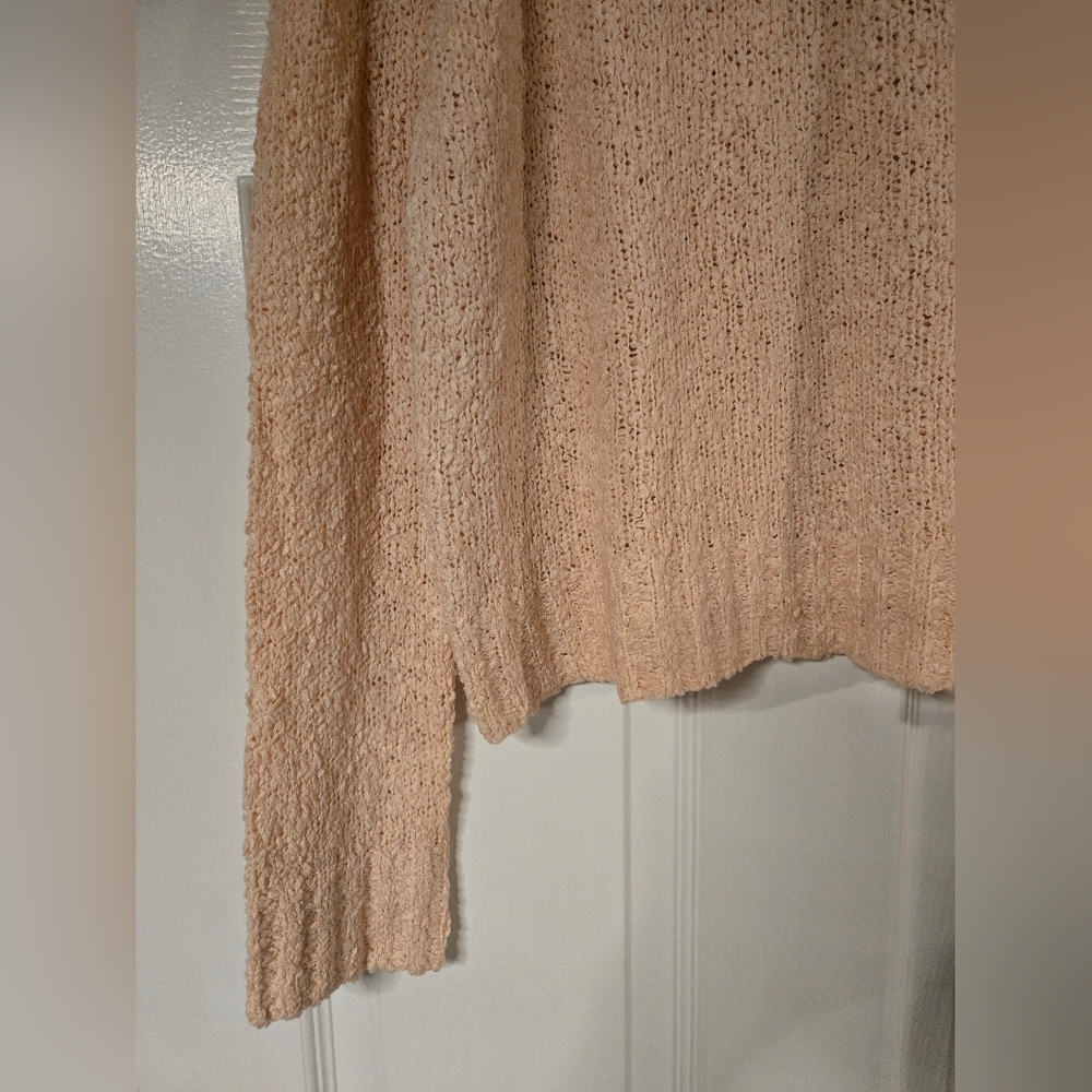 Sweater - Picture 2 of 4